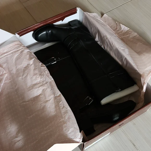 Bandolino Black Leather Knee High Boots - Picture 13 of 15